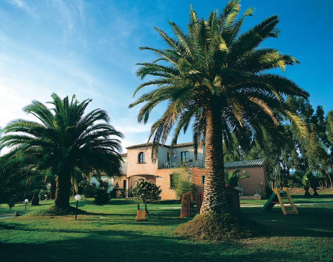 Baia Delle Palme Beach Santa Margherita di Pula Exterior photo